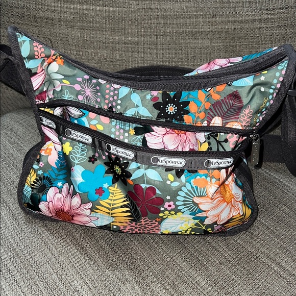 LeSportsac Colorful Floral Shoulder Bag - Picture 10 of 11